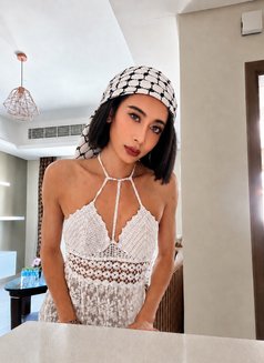 Norah Big Cock with Popper - Transsexual escort in Riyadh Photo 29 of 29