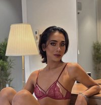 Norah Big Cock with Popper - Transsexual escort in Khobar