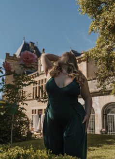 Curvy Nordic Beauty Visiting Mumbai - escort in Mumbai Photo 2 of 12