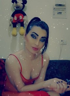 Norma - Transsexual escort in Beirut Photo 6 of 11