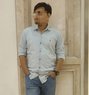 Normal Ladka - Acompañantes masculino in New Delhi Photo 1 of 2