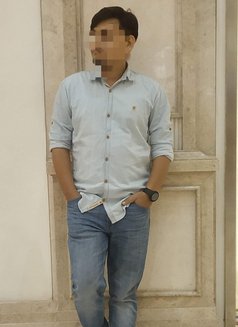 Normal Ladka - Male escort in New Delhi Photo 1 of 2
