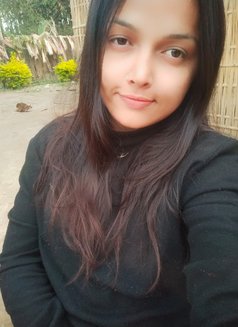 North Model Available In/outcall - escort in New Delhi Photo 3 of 4