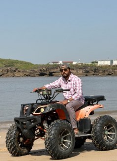 Northernking - Male escort in Vadodara Photo 1 of 1