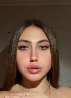 Nosa Hot - Transsexual escort in Beirut Photo 24 of 30