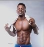 Lothario1 - masseur in Lagos, Nigeria Photo 3 of 5