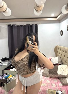 Mia - puta in Bangkok Photo 20 of 21