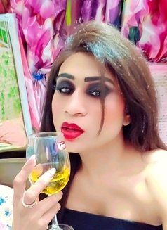 NaughtyAarohi - Acompañantes transexual in New Delhi Photo 11 of 12