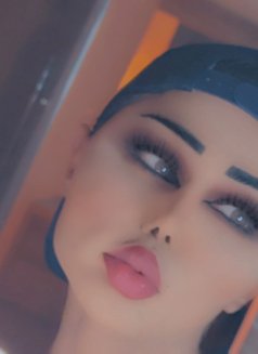Nouf Xxl - Transsexual escort in Beirut Photo 3 of 28