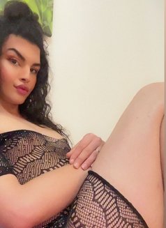 Nouha - Transsexual escort in Rabat Photo 4 of 5