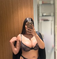 Nounou - escort in Dubai