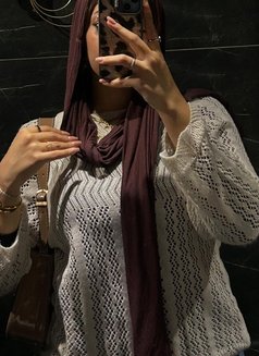 Nour - escort in Cairo Photo 3 of 7