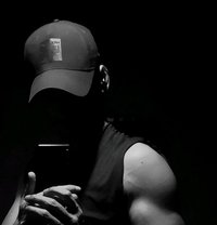 Nour for Couples & Ladies - Male dominatrix in Dubai