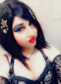 Nour - Transsexual escort in Amman Photo 1 of 3