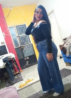 Nour - escort in Beirut Photo 1 of 6