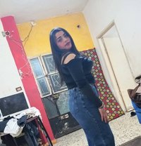 Nour - puta in Beirut