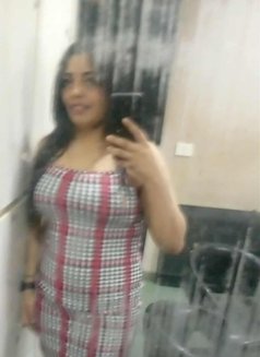 Nour - escort in Beirut Photo 9 of 9