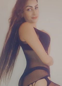 Nour - escort in Beirut Photo 6 of 7