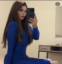 Nour - puta in Dubai