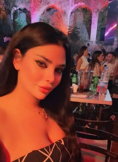 Nour - escort in Dubai Photo 1 of 6
