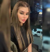 Nour - puta in Dubai