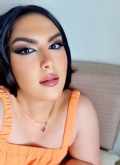 Nour - Transsexual escort in Beirut Photo 1 of 6