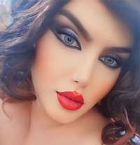 Nour - Transsexual escort in Beirut