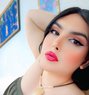 Nour - Transsexual escort in Beirut Photo 7 of 13