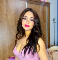 Nour - escort in Abu Dhabi Photo 2 of 4