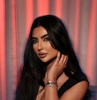 Nour نور - puta in Dubai