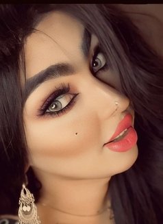 Nour - Acompañantes transexual in Riyadh Photo 2 of 5