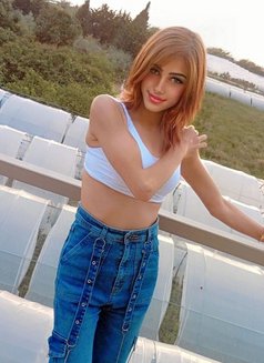 Nour - escort in Beirut Photo 2 of 4