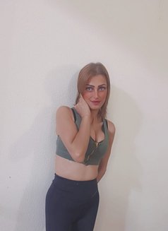 Nour - escort in Beirut Photo 9 of 10