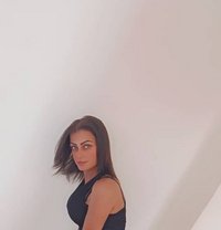 Nour - puta in Beirut