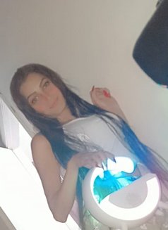 Nour - escort in Beirut Photo 7 of 8