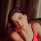 Nour - puta in Beirut Photo 4 of 8