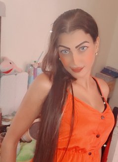 Nour - escort in Beirut Photo 5 of 9