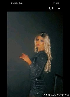 Nour - Acompañantes transexual in Beirut Photo 1 of 3