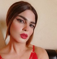 Nour - Transsexual escort in Beirut
