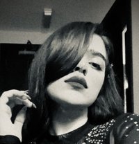 NOUR - puta in Muscat