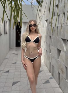 Nour VIP MODEL - escort in Al Manama Photo 2 of 9