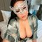 Noura - escort in Dubai Photo 3 of 11