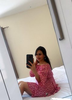Noura - escort in Muscat Photo 7 of 8