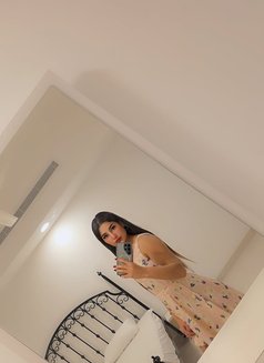 Noura - escort in Muscat Photo 2 of 5