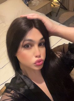 Noura Trans - Transsexual escort in Jeddah Photo 1 of 2