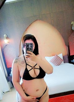 هايدى لسه واصله اليوم - escort in Riyadh Photo 20 of 26