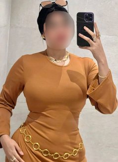 Nourhan - escort agency in Cairo Photo 3 of 3