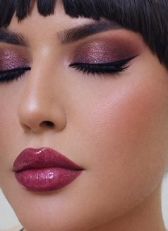 Nourhan - Transsexual escort in Beirut Photo 6 of 10