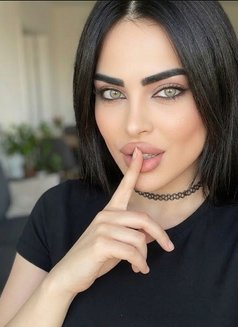 Nourhan - Acompañantes transexual in Beirut Photo 9 of 12