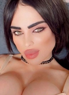 Nourhan Nano - Transsexual escort in Beirut Photo 4 of 9